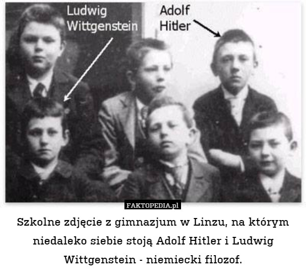 Szkolne zdjęcie z gimnazjum w Linzu, na którym niedaleko siebie stoją Adolf