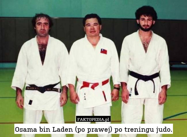 Osama bin Laden (po prawej) po treningu judo.