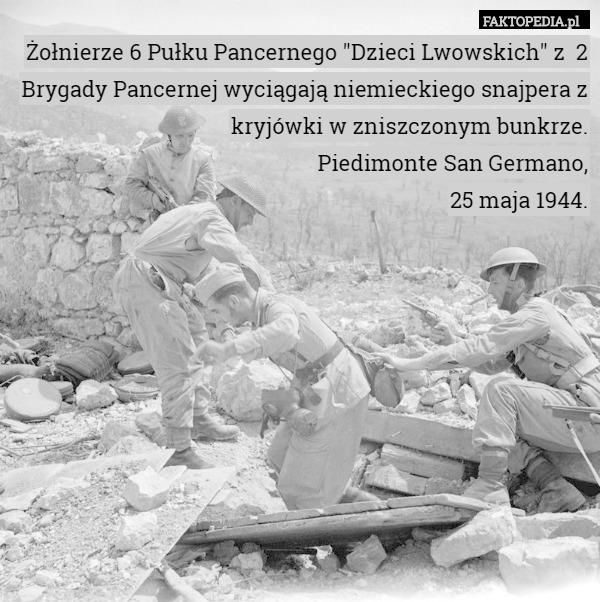 Żołnierze 6 Pułku Pancernego "Dzieci Lwowskich" z  2 Brygady Pancernej
