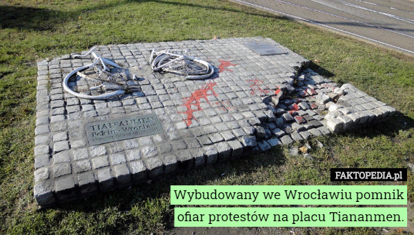 Wybudowany we Wrocławiu pomnik ofiar protestów na placu...