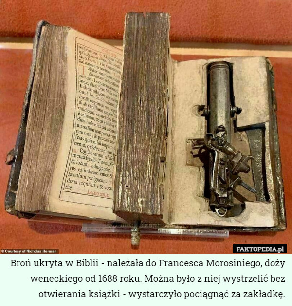 Broń ukryta w Biblii - należała do Francesca Morosiniego, doży weneckiego...