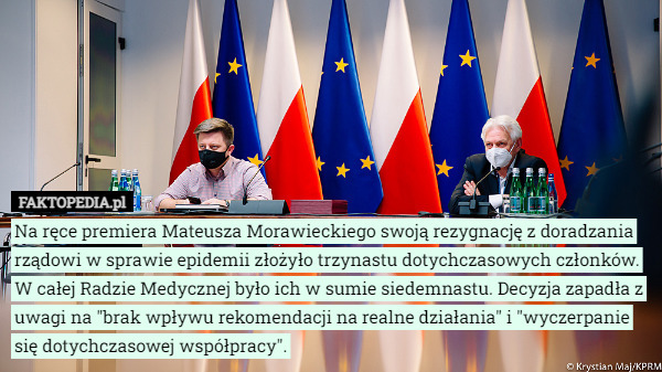 Na ręce premiera Mateusza Morawieckiego swoją rezygnację z doradzania rządowi...