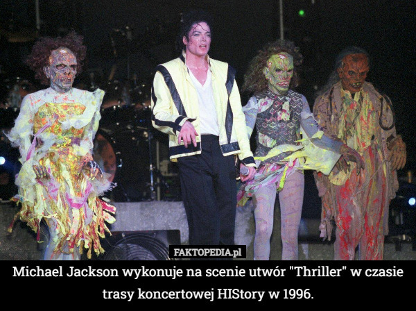 Michael Jackson wykonuje na scenie utwór "Thriller" w czasie trasy